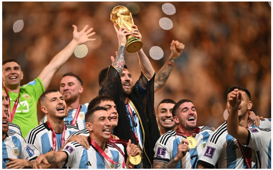 ĐT Argentina mất 10% tiền thưởng sau án phạt của FIFA