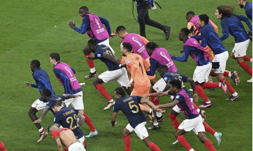 ĐT Pháp sẽ chạm trán Argentina ở trận chung kết World Cup 2022.